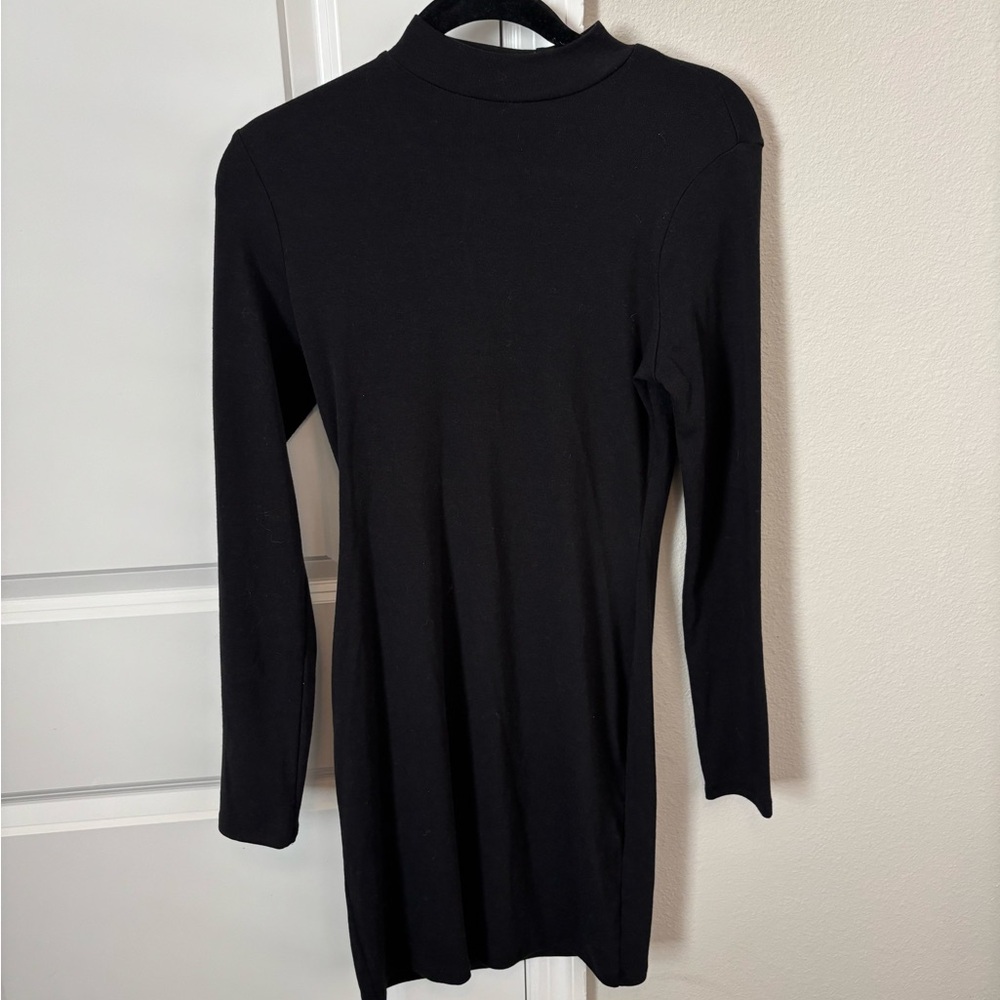 Windsor—Black Long Sleeve Bodycon Dress